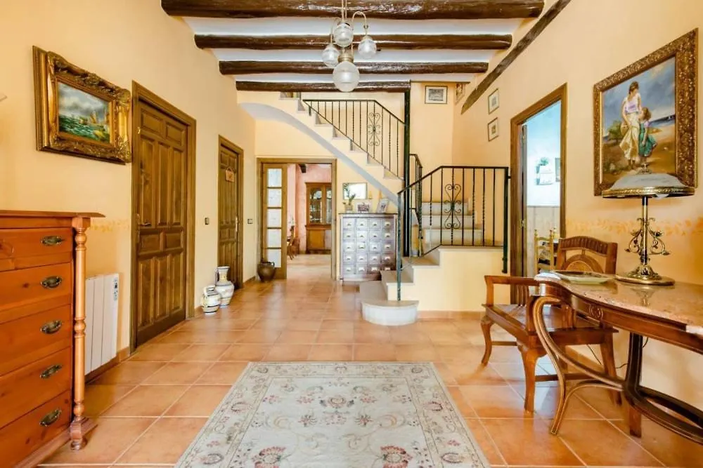 Masia Castellvi B&B Vinyols i Els Arcs